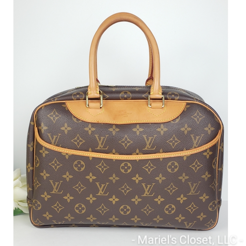 Authentic Louis Vuitton Deauville Handbag  #2756M